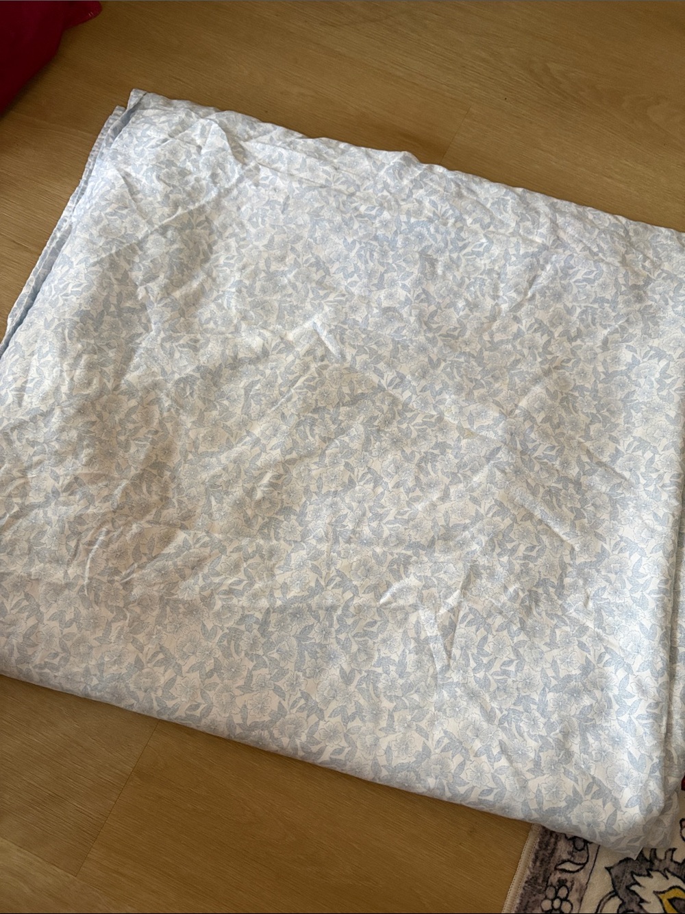 🧑‍🩰 Laura Ashley blue floral KING FLAT SHEET